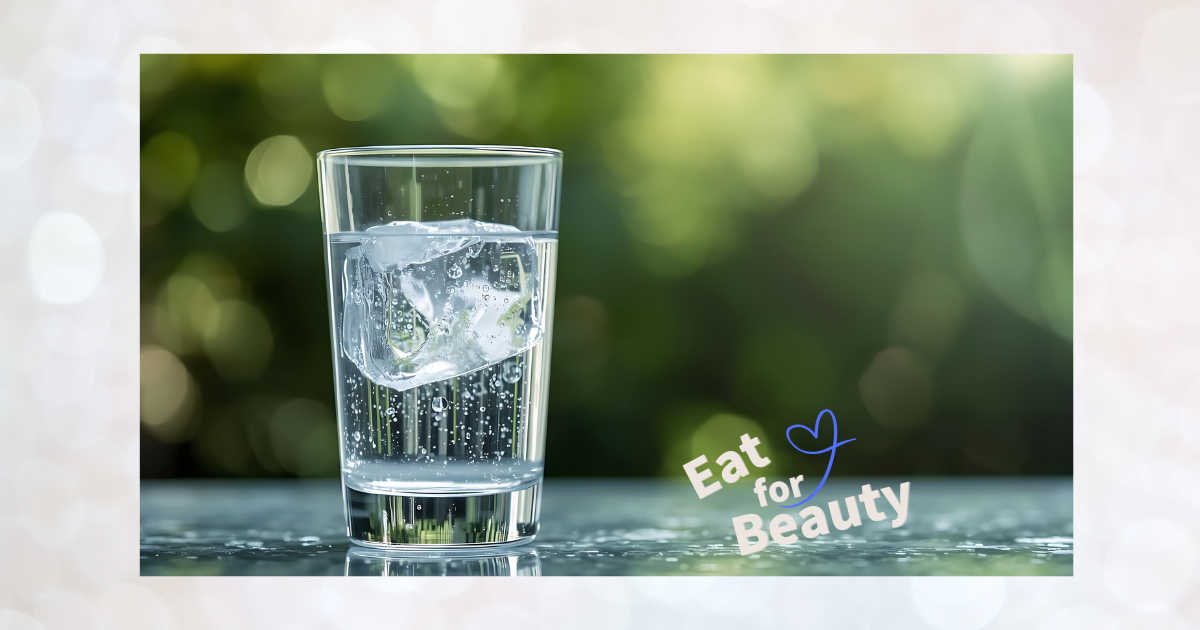 コップ一杯の水